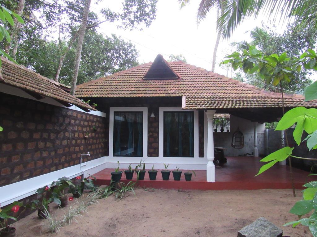 مبيت وإفطار ماراري دريمز Alappuzha المظهر الخارجي الصورة